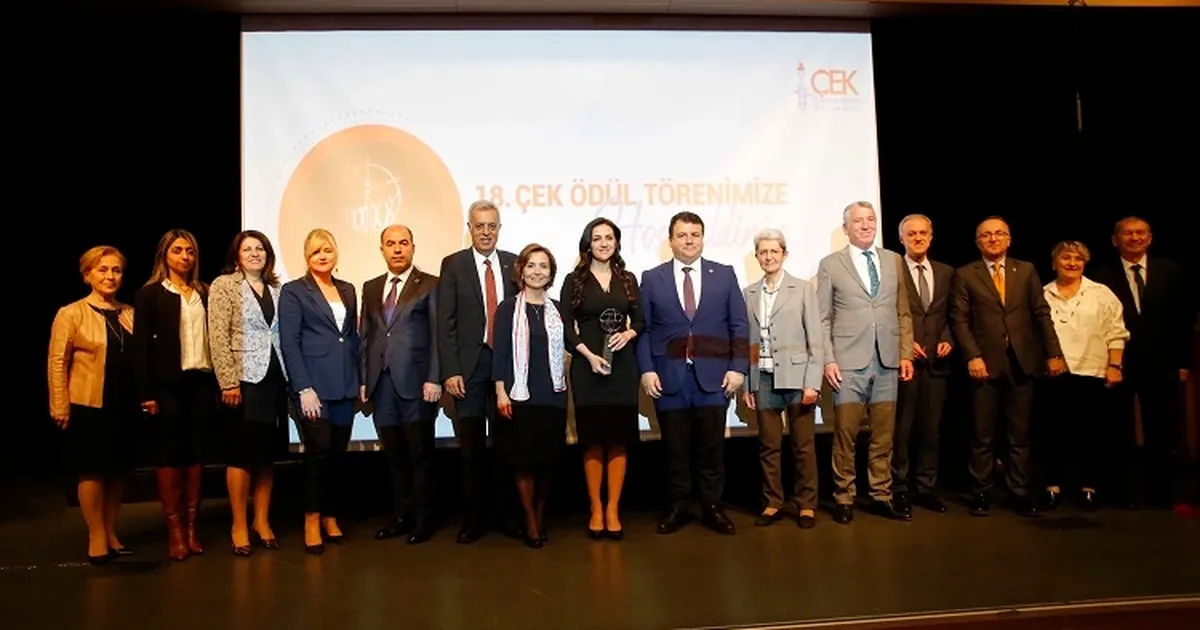 18inci-cek-odulleri-sahiplerini-buldu-xkVvjXXb.webp