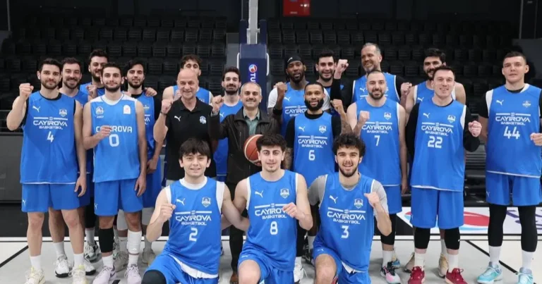 cayirova-belediyesi-yari-final-icin-sahaya-cikiyor-kOLAy6QJ.webp