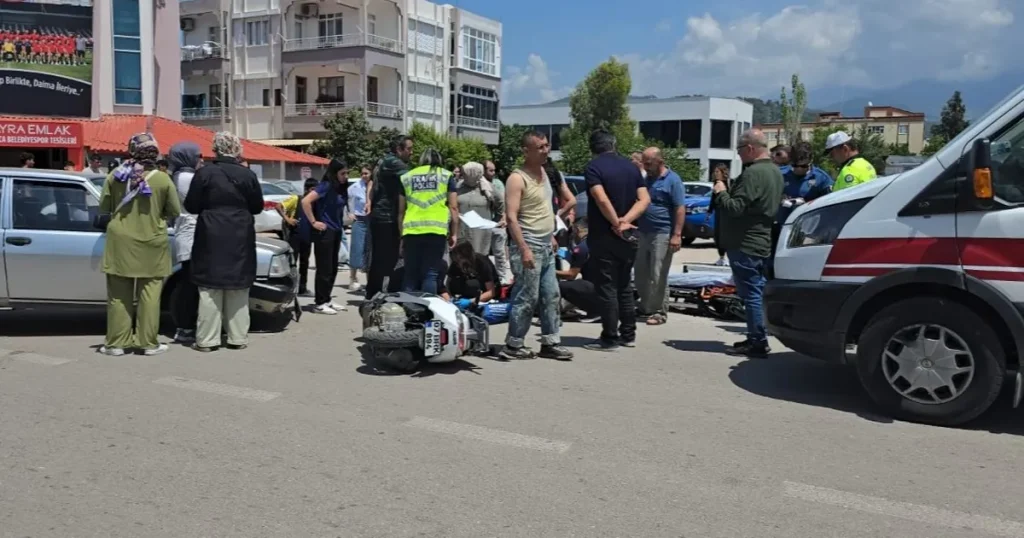 antalya-kumlucadaki-kazada-iki-ogrenci-yaralandi-GUQc95Dj.webp