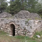 antalyada-dort-kubbeli-tarihi-su-sarnici-restore-edilecek-ceHwZQrJ.webp