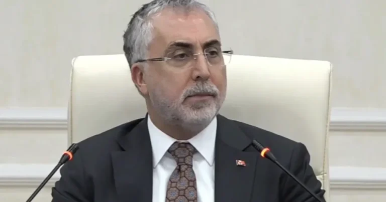 bakan-isikhan-issizlik-son-25-yilin-en-dusuk-seviyesinde-mRbce5w3.webp