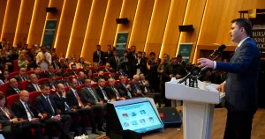 bakan-kurum-marmarada-kirlilik-yuku-artiyor-belediyelere-musilaj-uyarisi-KWOXICge.webp