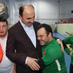 baskan-altya-engelleri-birlikte-asiyoruz-IC3Z5rex.webp