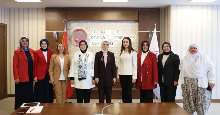 bilecik-pazaryerine-adem-mujdesi-AaOSPwfQ.webp