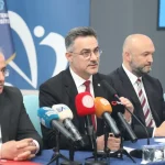 btuden-liselilere-iki-dev-proje-akademisyenler-okullarda-ogrenciler-universitede-x6UDKBRR.webp