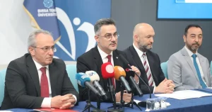 btuden-liselilere-iki-dev-proje-akademisyenler-okullarda-ogrenciler-universitede-x6UDKBRR.webp