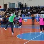 bursa-inegolde-engeller-sahada-asildi-HJe9bI4L.webp