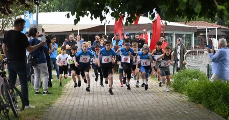 bursa-osmangazide-genc-sporcularin-duatlon-heyecani-abVM8mYb.webp
