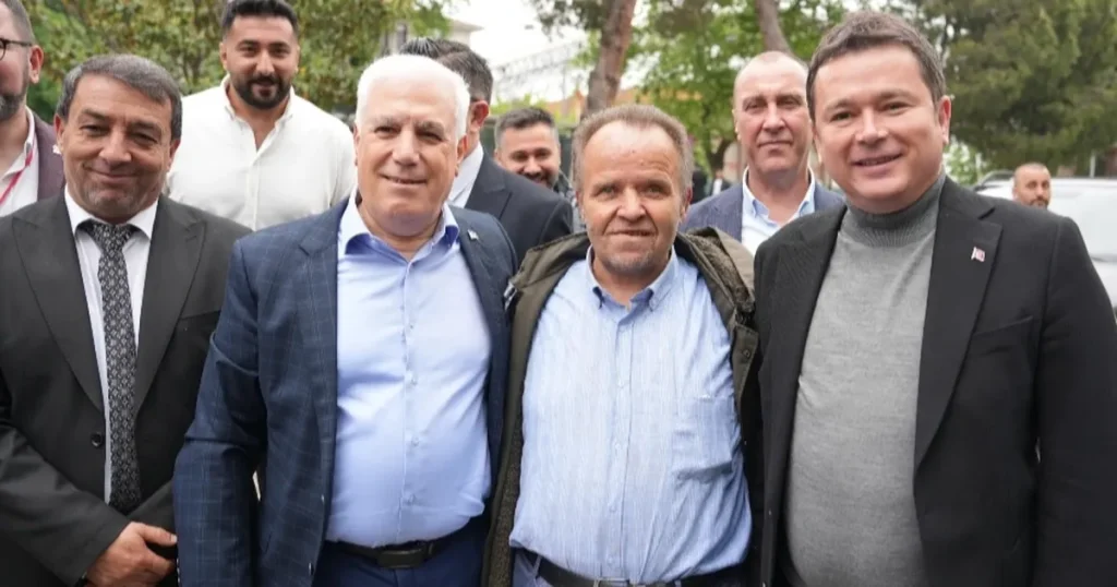 bursada-8-adayli-genel-kurulda-baskan-aydindan-adaylara-basari-dilegi-Wfldjpjx.webp