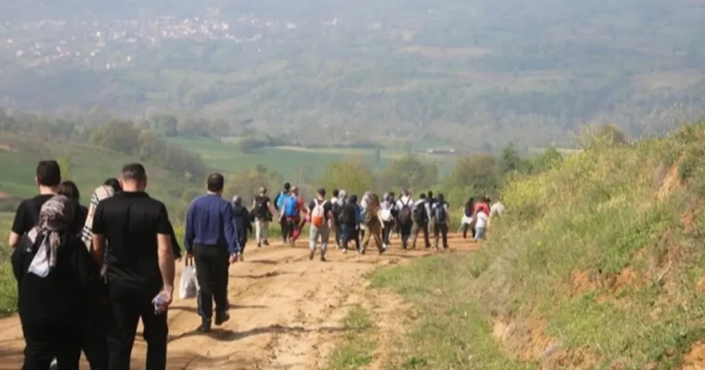 bursada-inegol-belediyesinden-19-mayis-doga-yuruyusu-etkinligine-davet-WMfTFnGw.webp