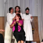 bursada-osmangazili-kadinlar-kozalar-oyunu-ile-izleyici-karsisinda-4NkY6c59.webp
