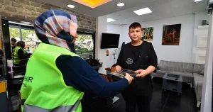 denizli-buyuksehir-berberlere-penuar-dagitimina-basladi-ABwjEdHi.webp