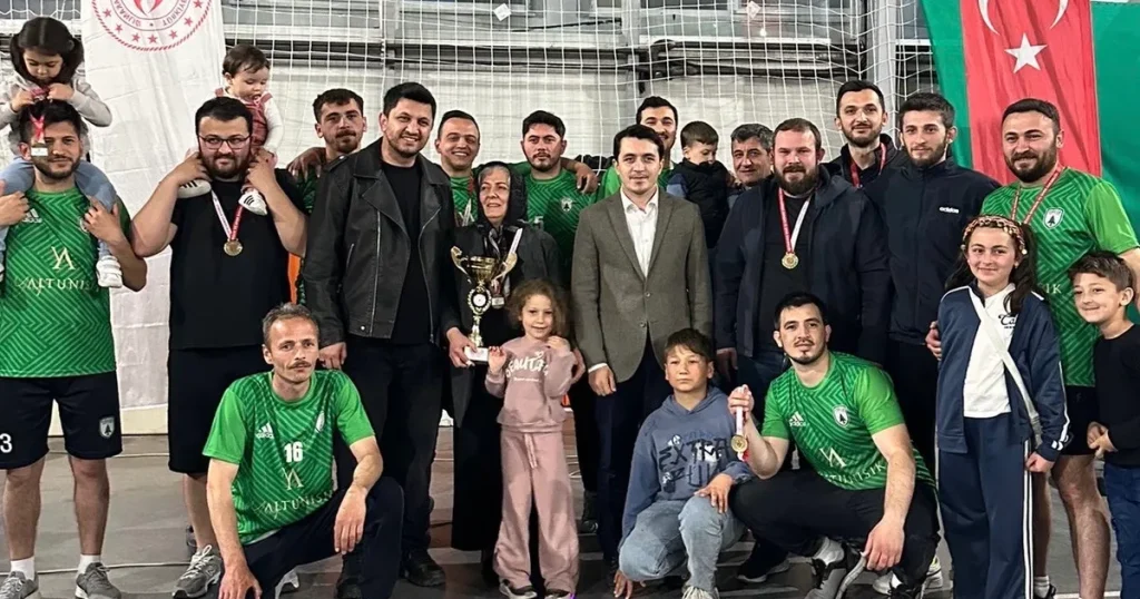 duzce-yigilcada-kurumlar-arasi-voleybolda-ahde-vefa-ymz4wyHe.webp