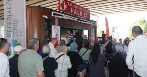 halk-et-mobil-aracina-korfezde-yogun-ilgi-RIWclkC5.webp