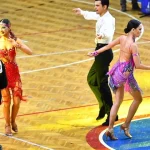 izmirde-danscilarin-kiyasiya-rekabeti-rDcBFRKA.webp