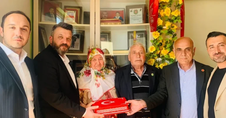izmit-belediyesi-sehit-ailelerini-yalniz-birakmiyor-ZeGpCbvc.webp