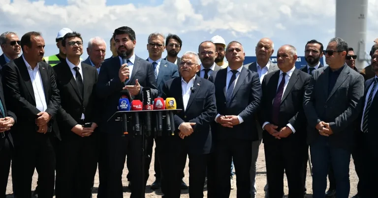 kayseri-buyuksehir-resi-tanitti-qbiSzMCQ.webp