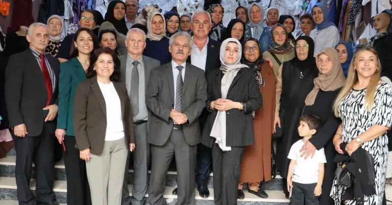 kocaeli-akmesede-kadin-emegi-sergide-bulustu-qslhqs2x.webp
