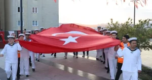 kocaeli-cayirovanin-ozel-askerlerine-kina-gecesi-MnakzGk5.webp
