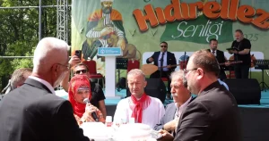 kocaelinde-hidirellez-senlikleri-buyuksehirle-renkli-gecti-V3gp9YKl.webp
