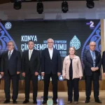 konya-cini-sempozyumunda-cini-sanati-ele-aliniyor-VrHKOgeS.webp