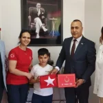 manisa-buyuksehir-sehit-suleyman-gurun-oglunun-ozel-gununu-unutmadi-UUPPz3Lh.webp