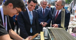 meslek-egitimde-gelecek-vizyonu-i7btEBWj.webp