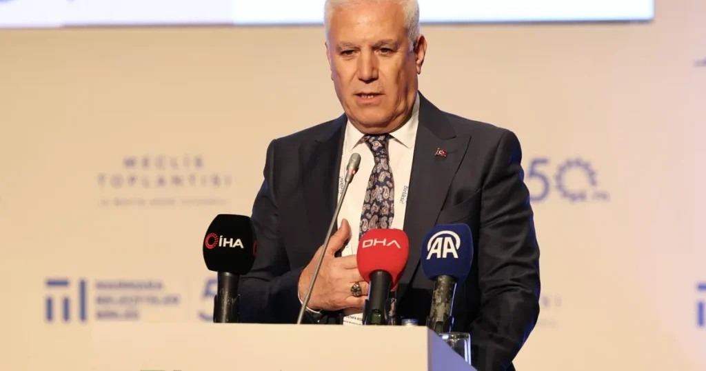mustafa-bozbey-marmara-denizi-can-cekisiyor-birlikte-kurtaralim-16eFJ2Up.webp