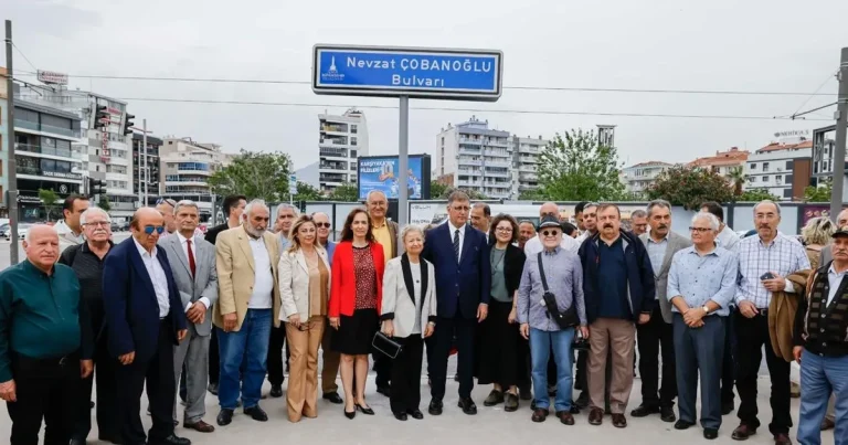 okan-yuksel-ve-nevzat-cobanoglunun-anilari-izmirde-yasatilacak-1VUCDIKI.webp