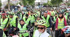 sakaryada-11-geleneksel-trafik-haftasi-etkinlikleri-duzenlendi-S3W9fwAH.webp