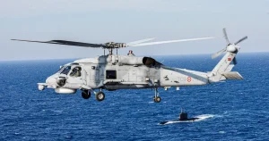 sh-70-helikopteri-denize-acil-inis-yapti-G94k9d5Q.webp