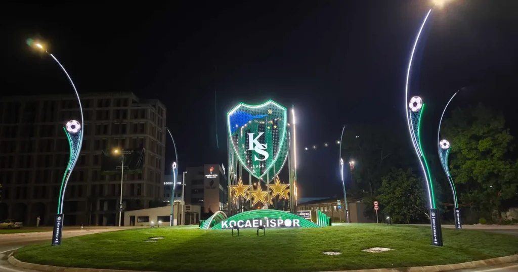 stat-kavsagini-kocaelisporun-armasi-aydinlatiyor-ItBAsVjf.webp