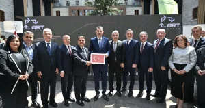 surdurulebilir-gelecege-bursadan-art-group-imzasi-XeVtR5PJ.webp