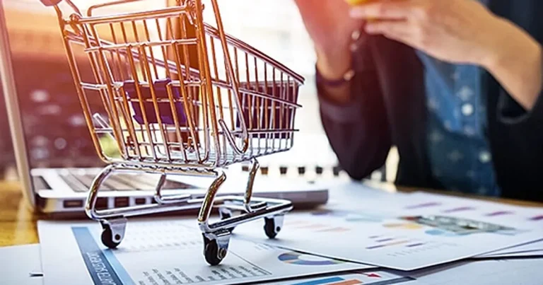 ticaret-sektorunde-yukselis-DifLJqVK.webp
