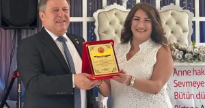 tuedden-igfaya-anlamli-plaket-naLI2WOu.webp