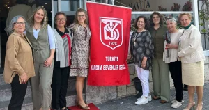 tysd-mudanya-subesinden-annelere-ozel-kutlama-p2j5a7xF.webp